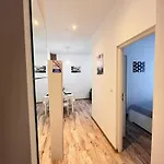 Apartament Stay99