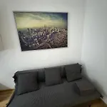 Stay99 Apartment