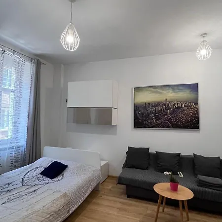 Stay99 Апартаменты Познань